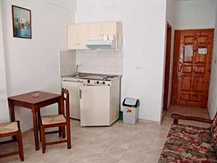 Studios Stavris, Frangokastello, Crete directly at the beach