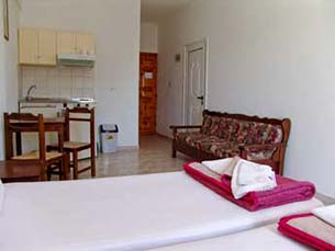 Studios Stavris, Frangokastello, Crete directly at the beach