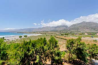 Studios Stavris, Frangokastello, Crete directly at the beach